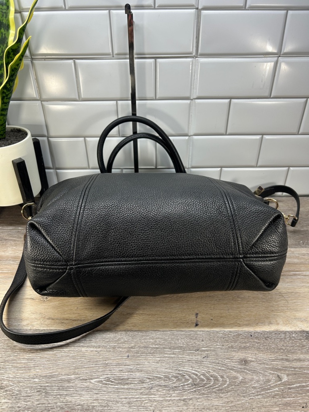 4550 Michael Kors Black Pebbled Leather Satchel - Picture 3 of 13